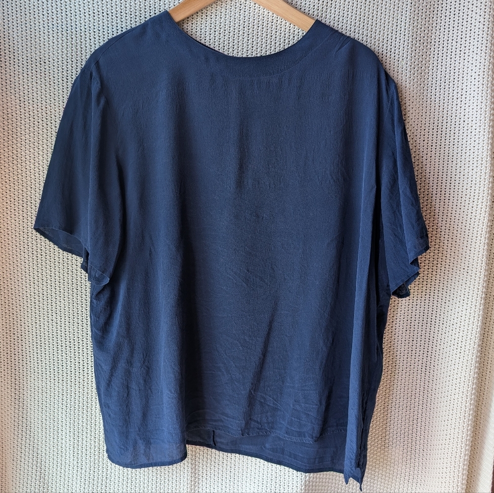 Anna and Frank Navy Blue 100% Silk Blouse Women’s XL Short Sleeve Keyhole Back